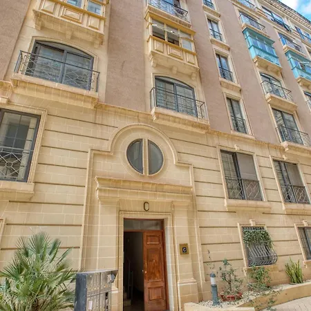 Stylish Balluta Bay Scape, 3bd Sliema